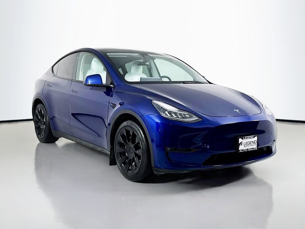 Used 2021 Tesla Model Y Long Range image 3