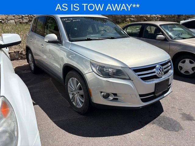 Used 2010 Volkswagen Tiguan SEL