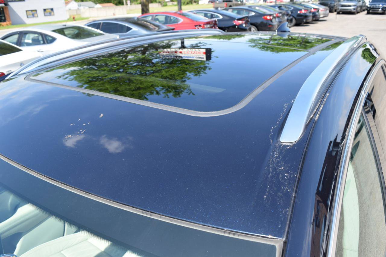 Used 2021 Buick Envision Avenir AWD/4WD image 12