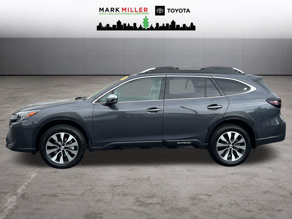 Used 2023 Subaru Outback Touring XT AWD/4WD image 2