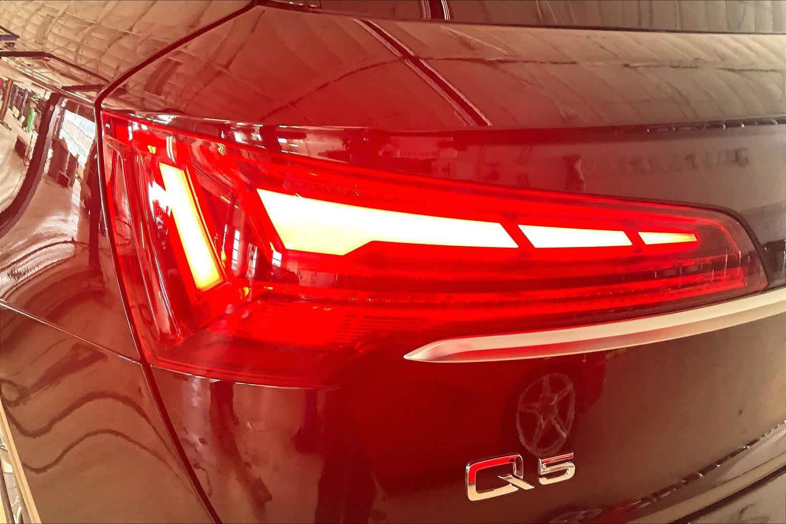 Used 2023 Audi Q5 2.0T Premium Plus AWD/4WD image 26