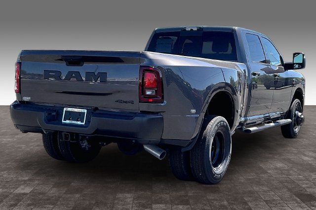 New 2026 RAM 3500 Tradesman AWD/4WD image 15