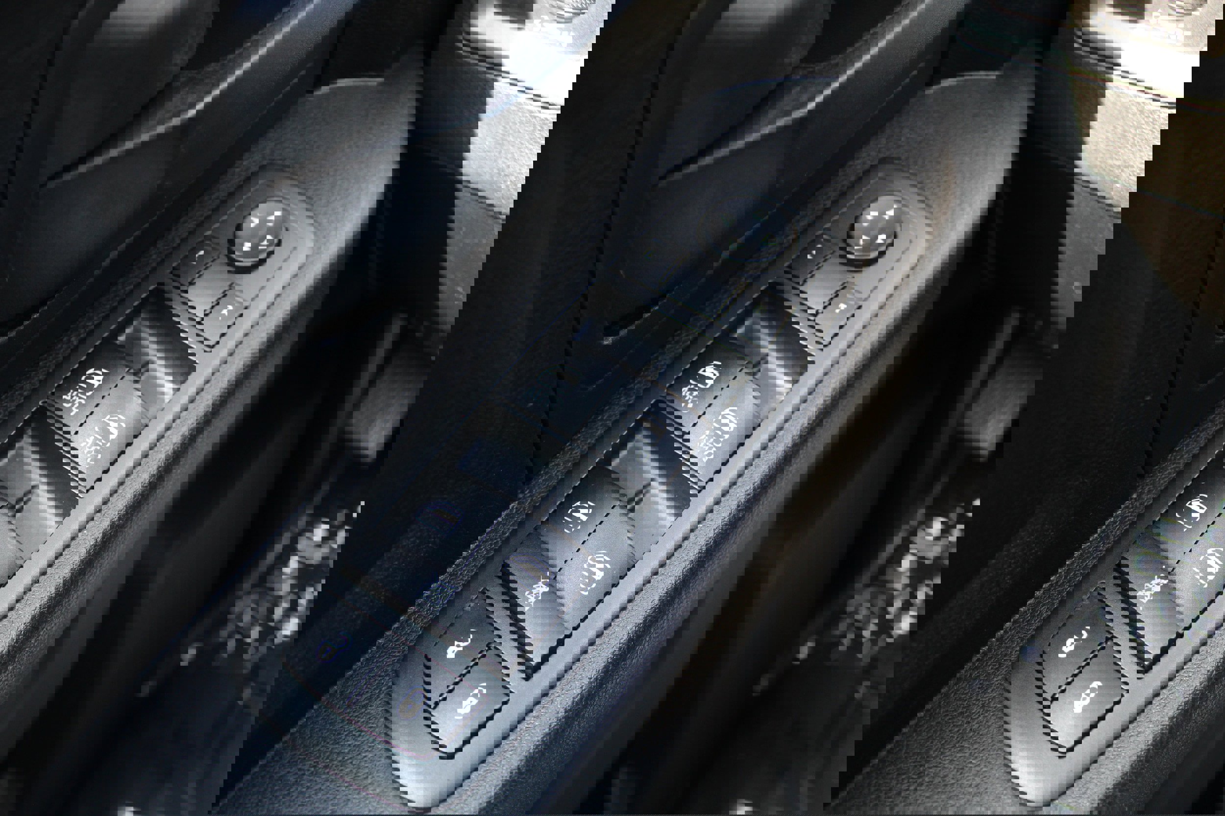 Used 2013 RAM 1500 Express image 29