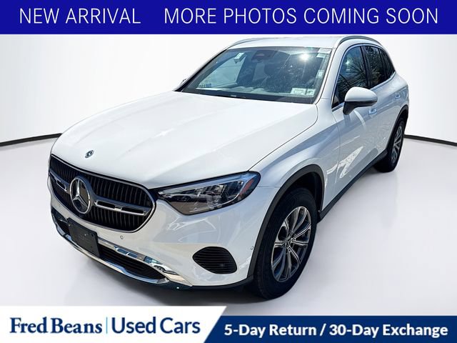 Used 2024 Mercedes-Benz GLC 300 4MATIC image 1