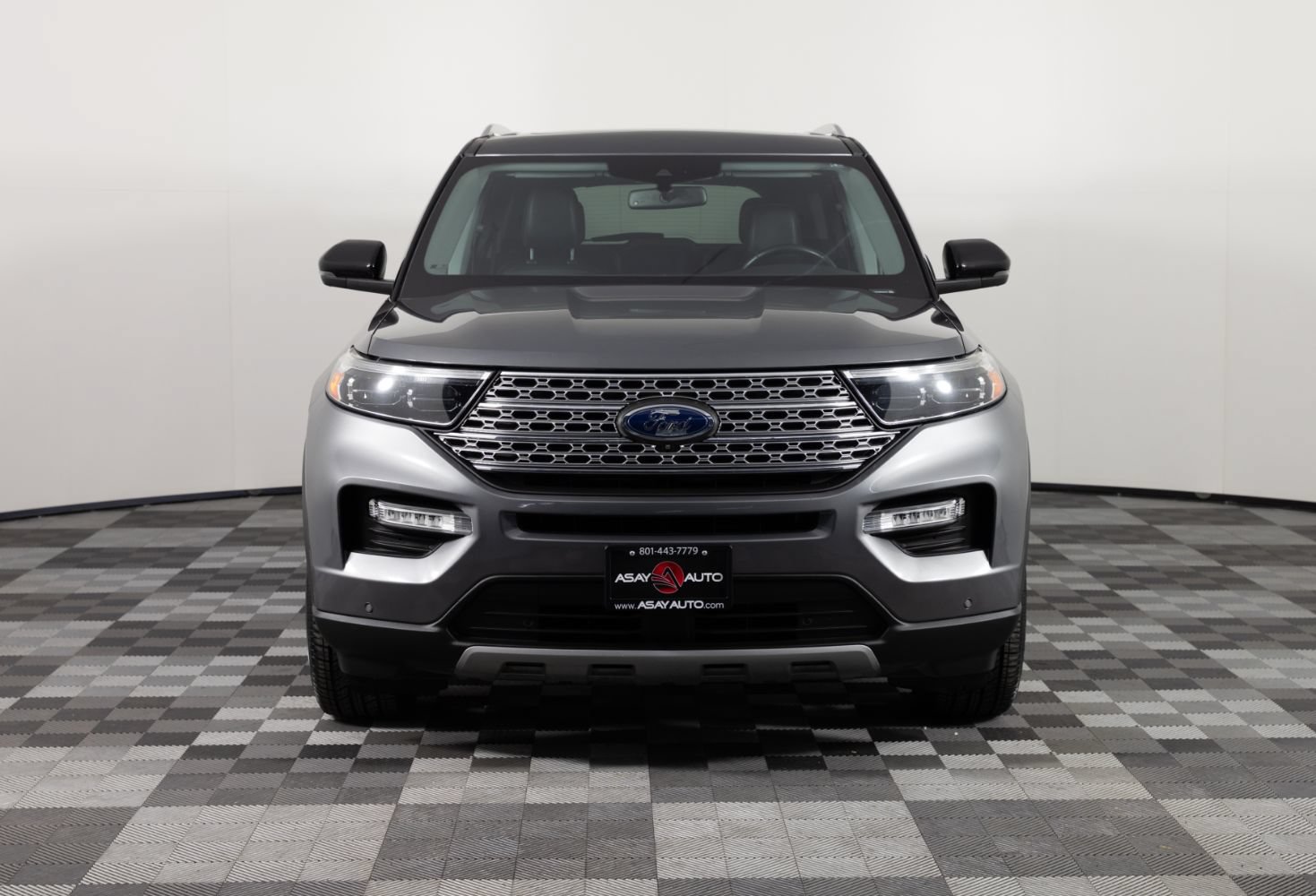 Used 2021 Ford Explorer Limited w/ Equipment Group 301A AWD/4WD image 12