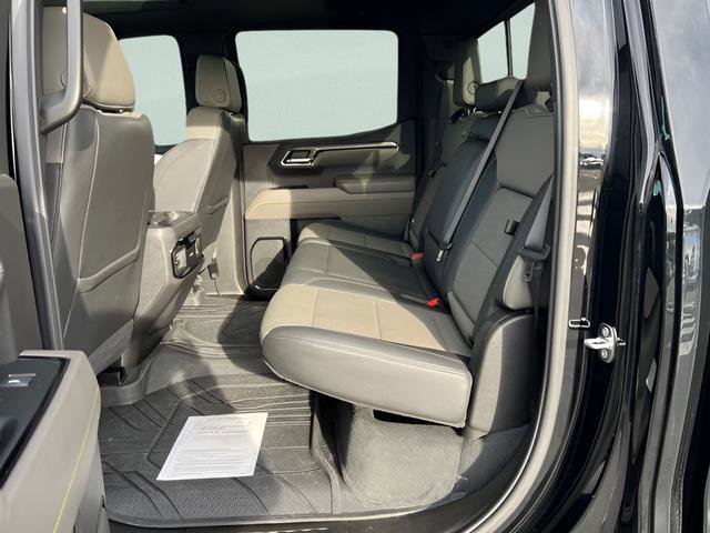 Used 2024 Chevrolet Silverado 1500 ZR2 w/ Technology Package image 22