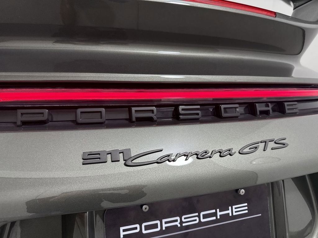 Certified 2024 Porsche 911 Carrera GTS RWD image 19