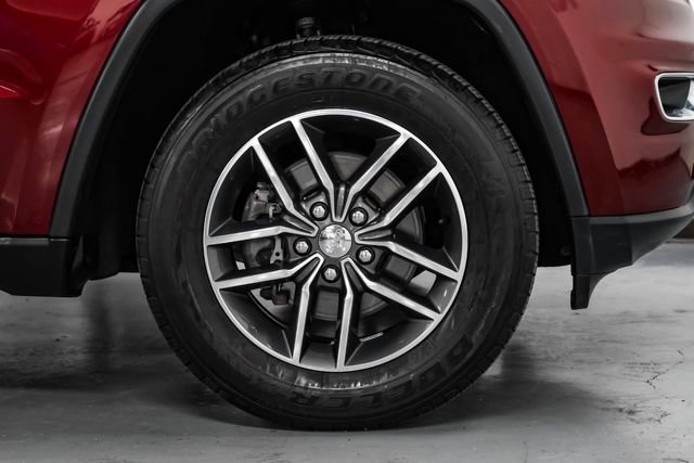Used 2018 Jeep Grand Cherokee Limited RWD image 49