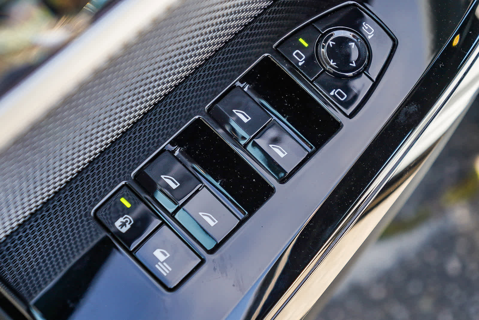 New 2026 BMW 740i image 22