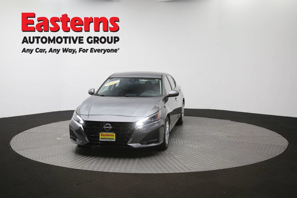 Used 2023 Nissan Altima 2.5 S FWD image 52