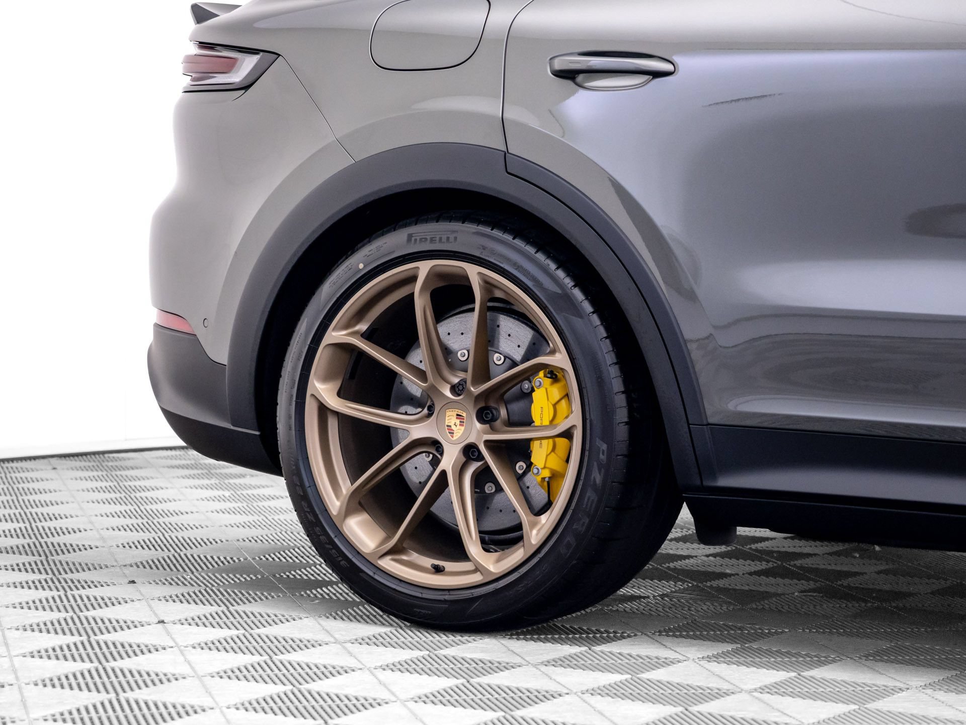 New 2026 Porsche Cayenne Turbo GT AWD/4WD image 35