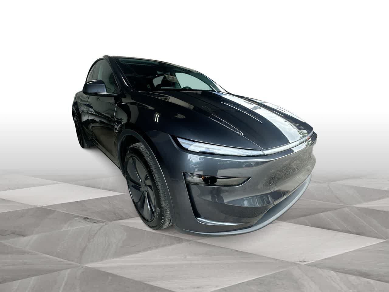 Used 2026 Tesla Model Y AWD image 2