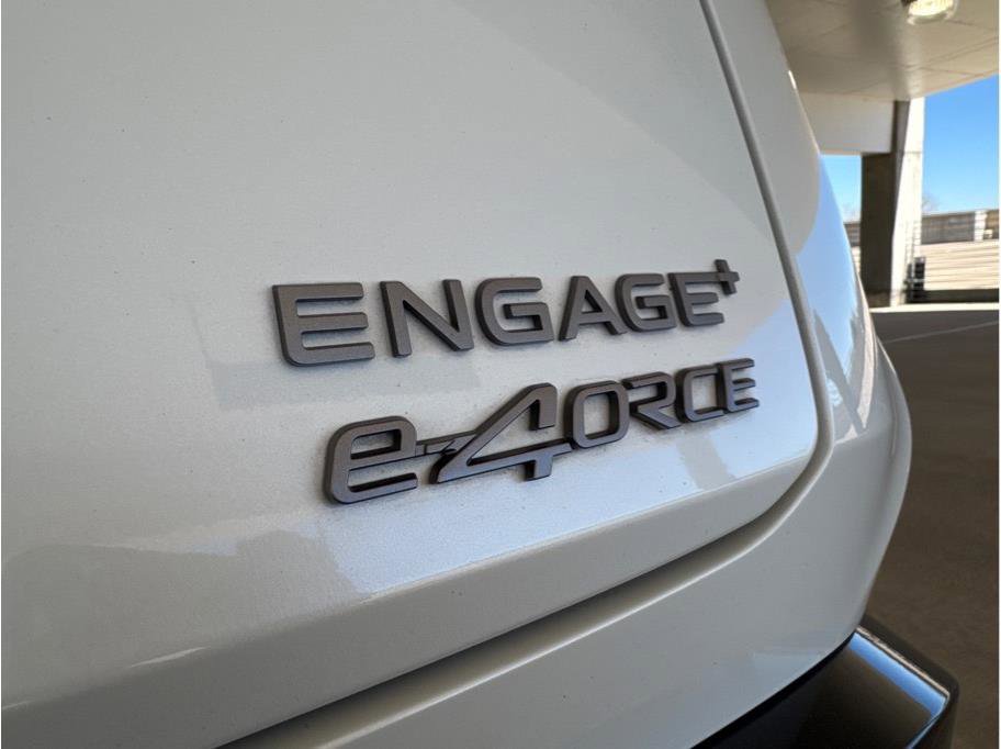 Used 2023 Nissan Ariya AWD image 32