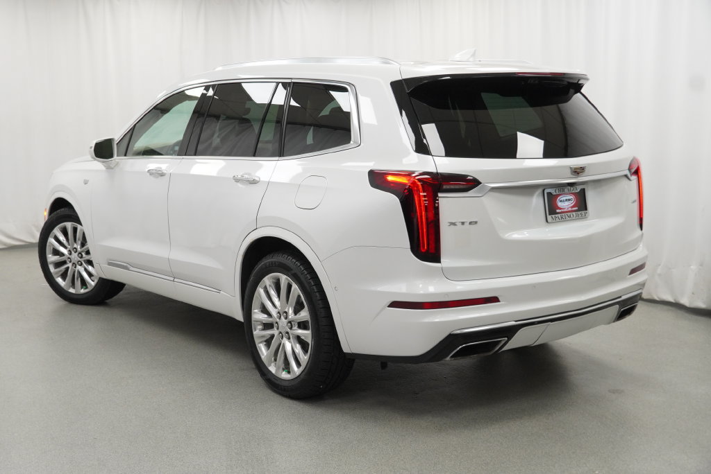 Used 2020 Cadillac XT6 Premium Luxury w/ Platinum Package FWD image 18
