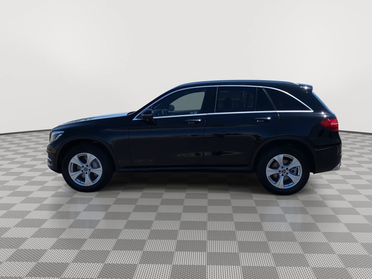 Used 2018 Mercedes-Benz GLC 300 4MATIC image 4