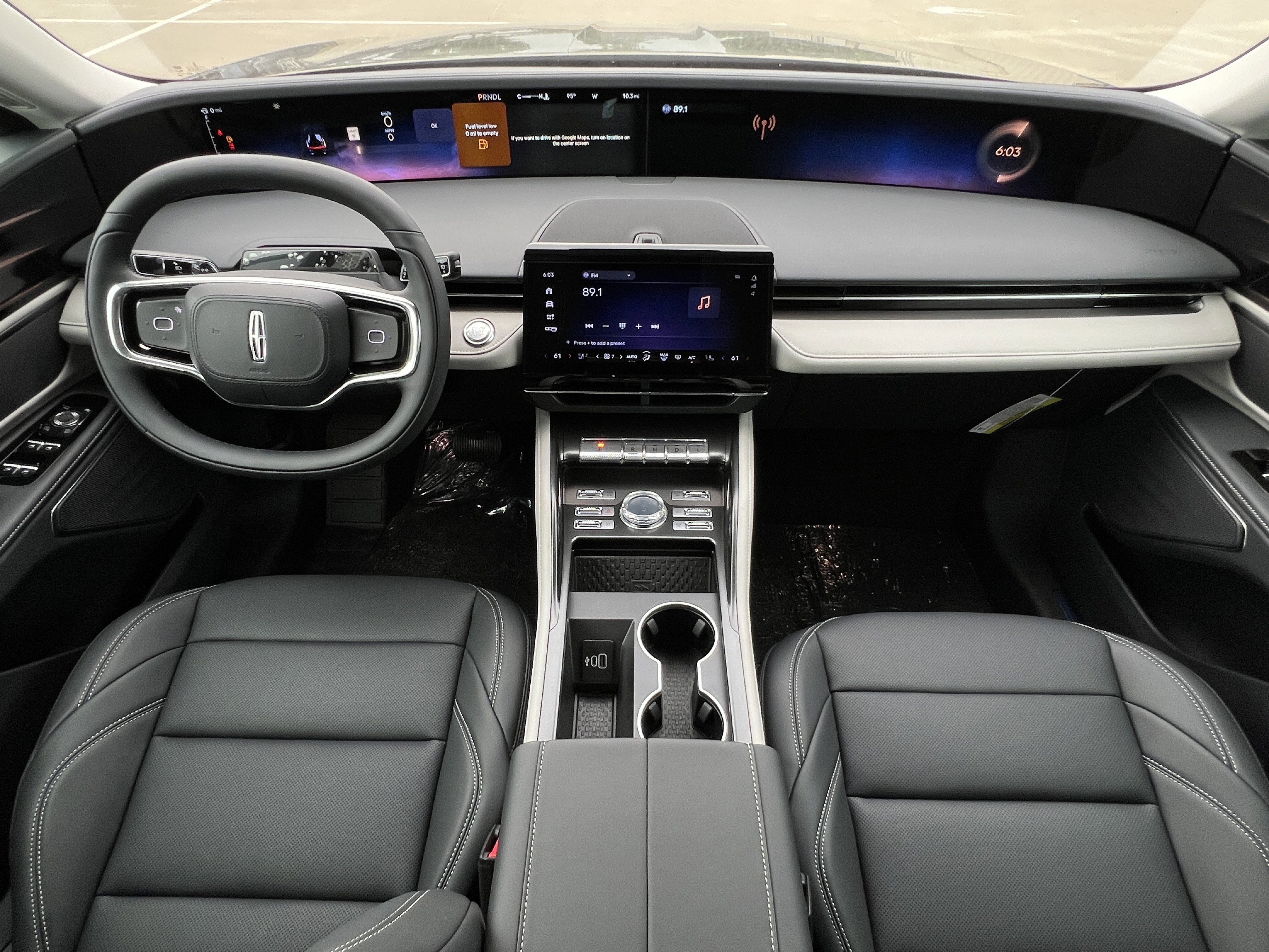 New 2025 Lincoln Nautilus Premier image 15