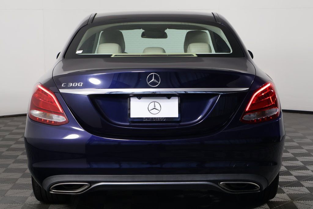 Used 2017 Mercedes-Benz C 300 Sedan image 5