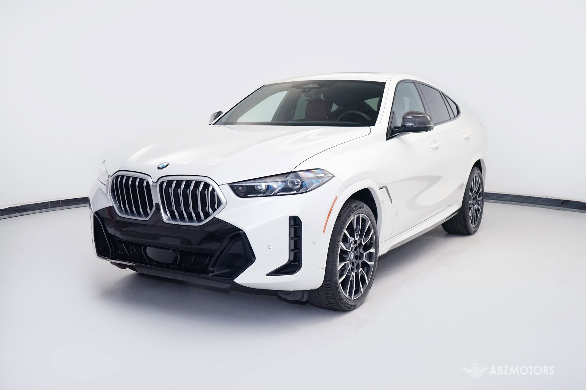 Used 2024 BMW X6 xDrive40i w/ Executive Package AWD/4WD image 2