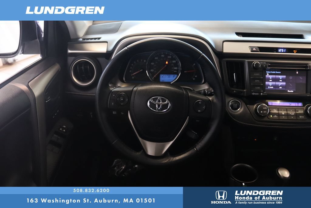 Used 2015 Toyota RAV4 Limited w/ Technology Package AWD/4WD image 18