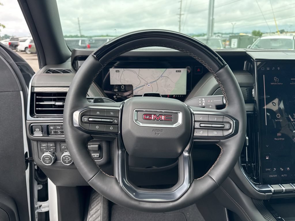 New 2026 GMC Yukon AT4 w/ AT4 Premium Plus Package AWD/4WD image 18