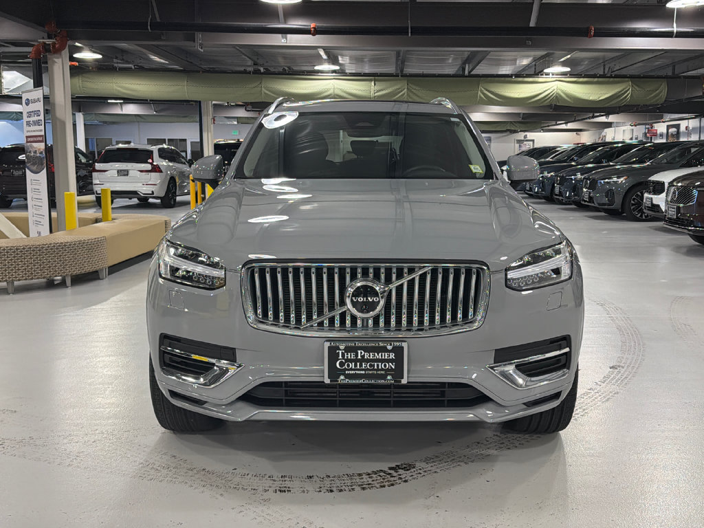 Used 2025 Volvo XC90 T8 Plus w/ Protection Package Premier AWD/4WD image 2