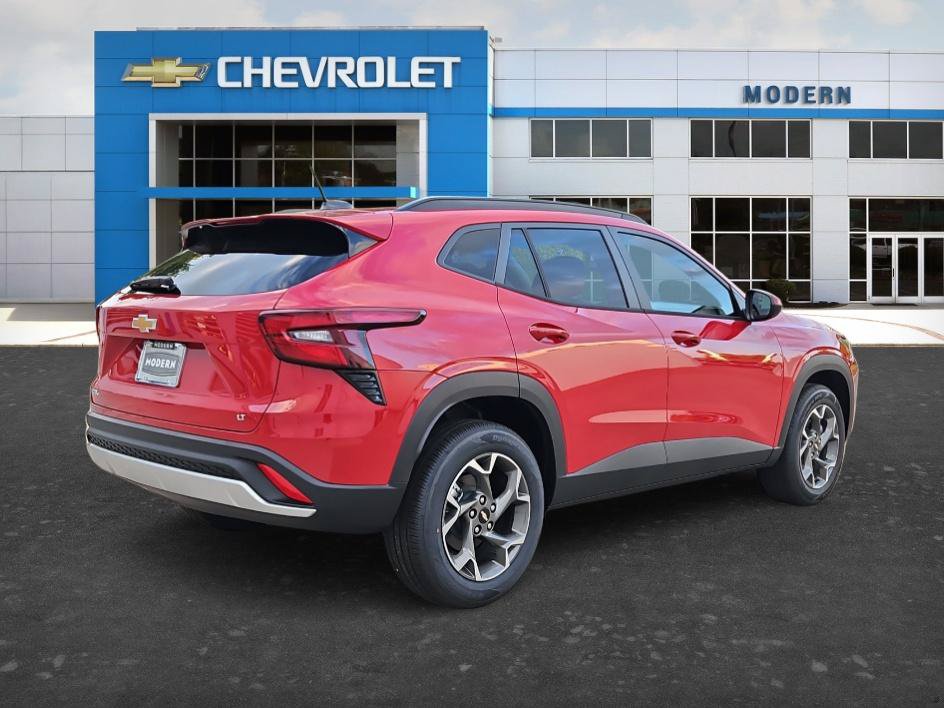 New 2026 Chevrolet Trax LT FWD image 5