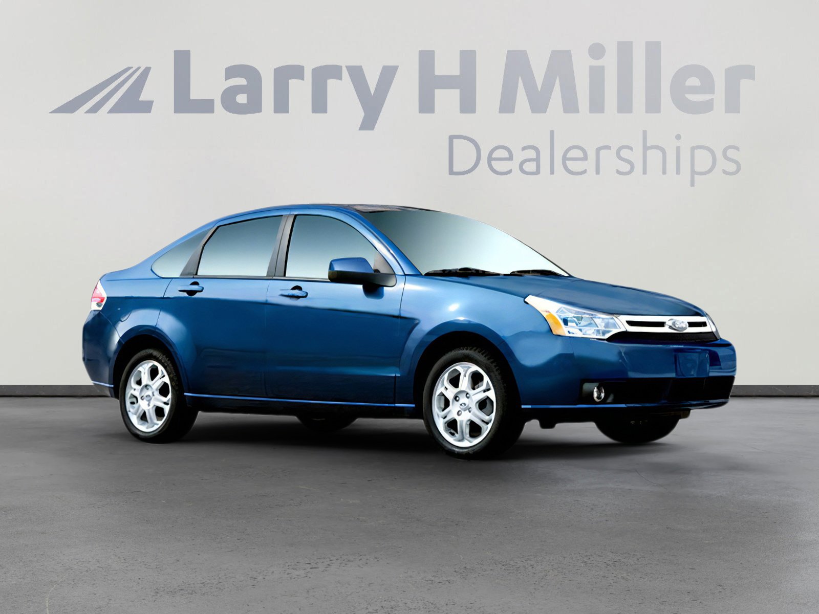 Used 2009 Ford Focus SE FWD image 1