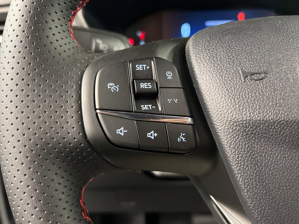 New 2026 Ford Escape ST-Line w/ Tech Pack #1 image 18