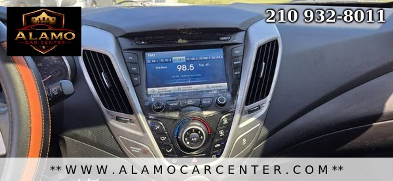Used 2013 Hyundai Veloster w/ Style Pkg FWD image 36