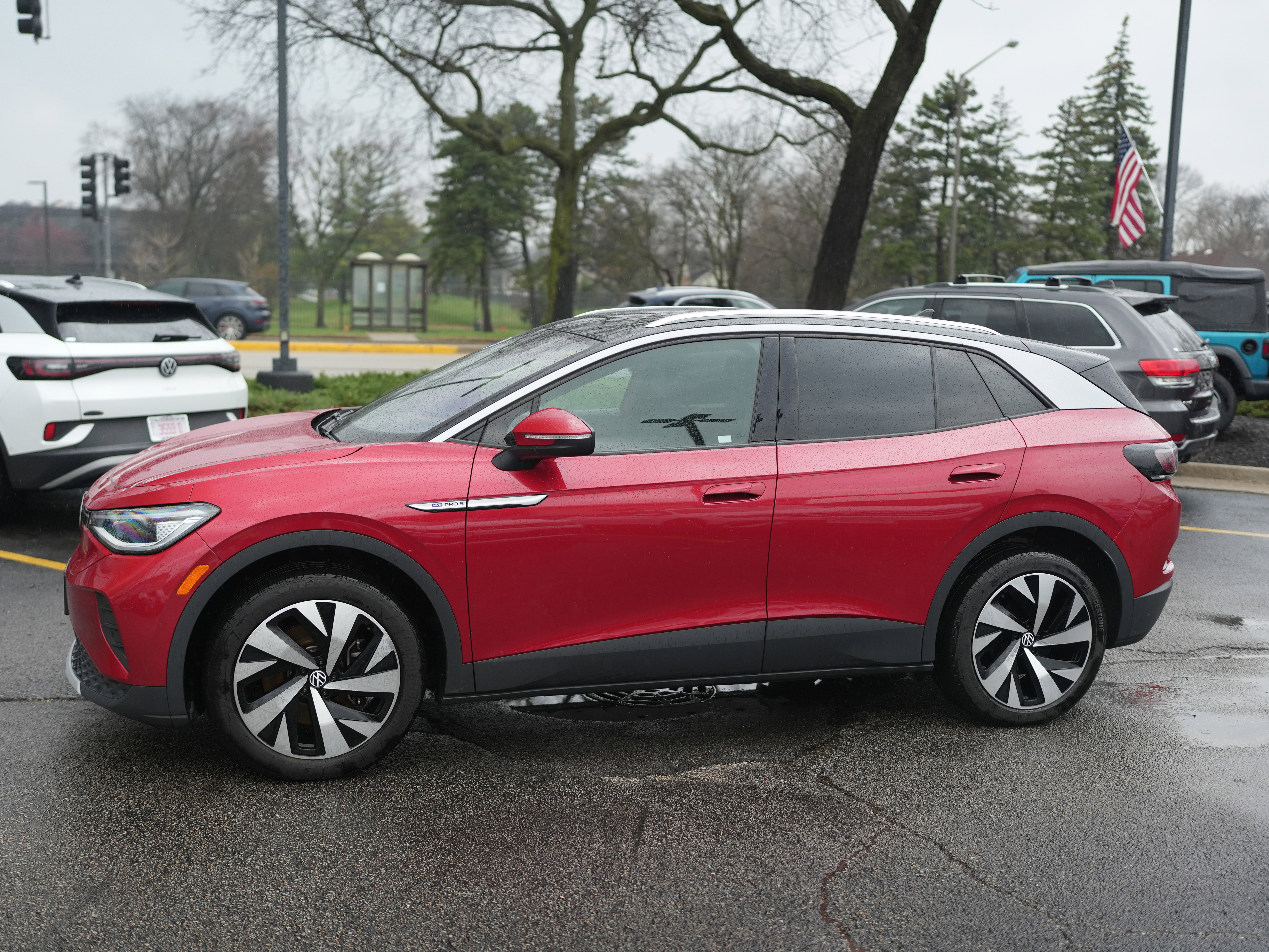 Used 2022 Volkswagen ID.4 Pro S w/ Gradient Package image 10