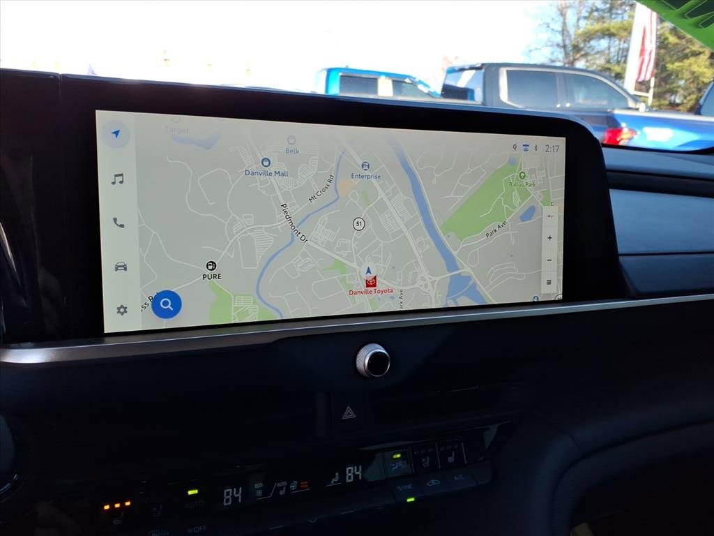 Used 2025 Toyota Crown Signia image 11