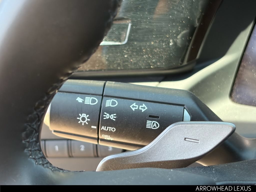 Used 2024 Lexus RZ 300e Premium w/ Technology Package FWD image 18