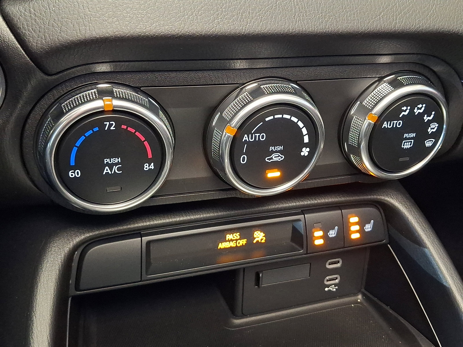 New 2025 MAZDA MX-5 Miata Grand Touring RWD image 12