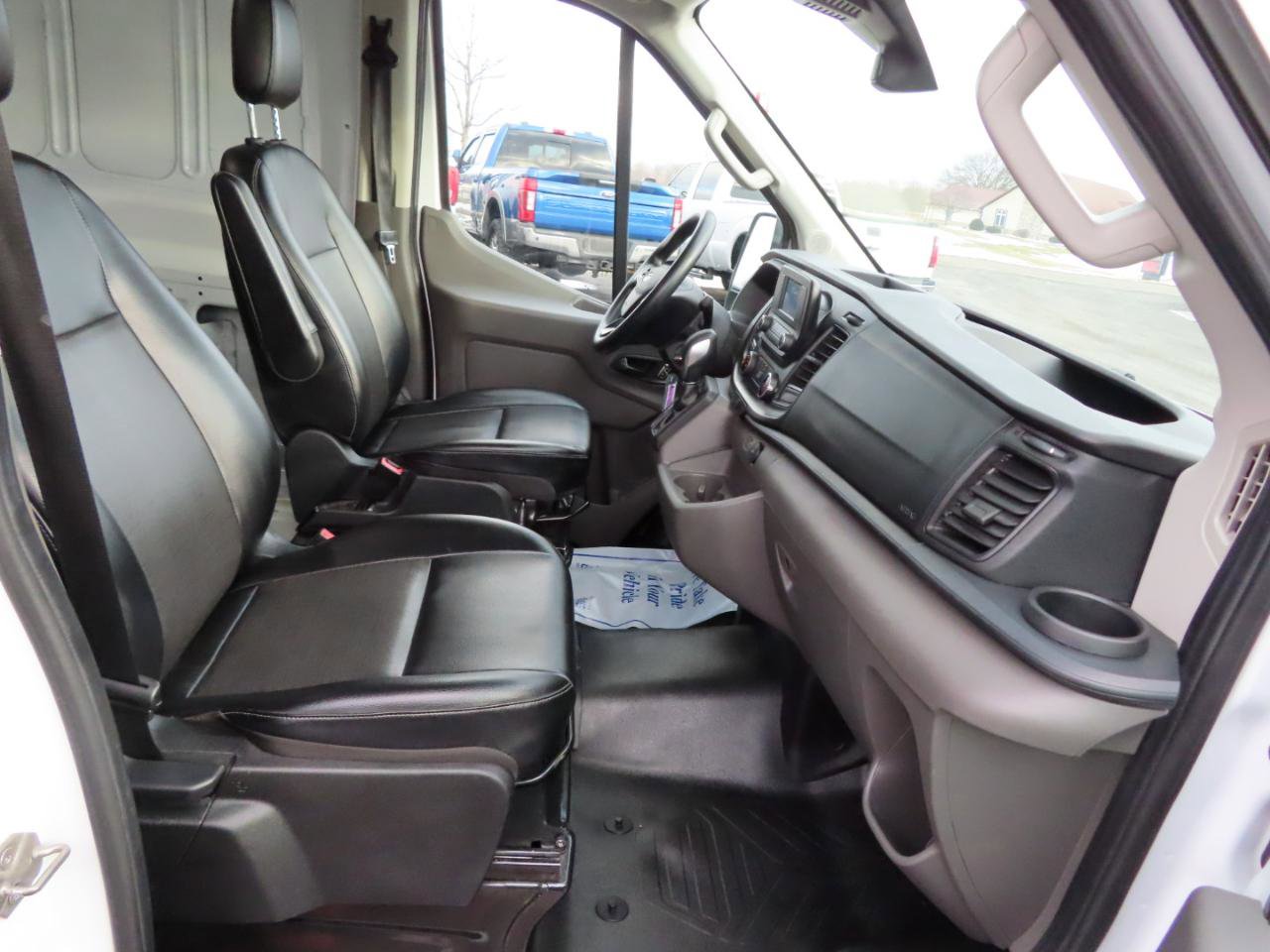 Used 2024 Ford Transit 250 148 Medium Roof Extended AWD image 42