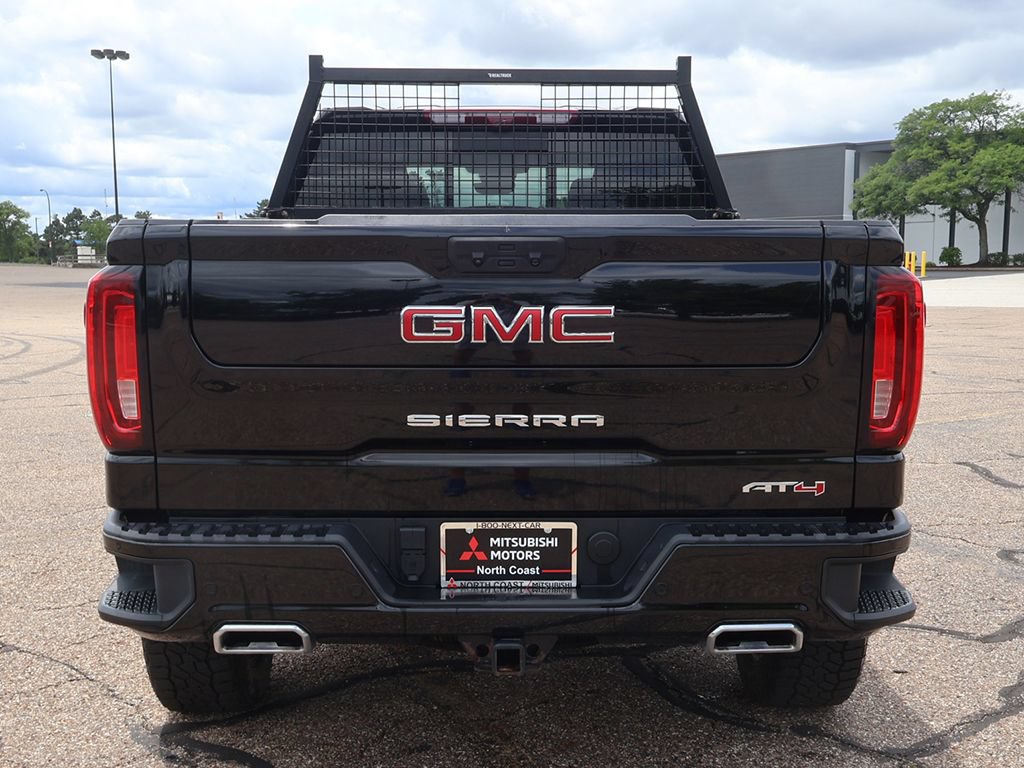 Used 2024 GMC Sierra 1500 AT4 w/ Technology Package AWD/4WD image 15