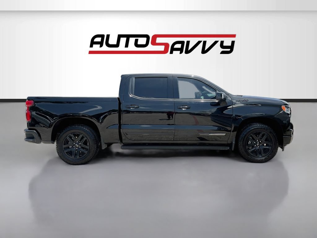 Used 2025 Chevrolet Silverado 1500 High Country w/ Midnight Edition RWD image 8