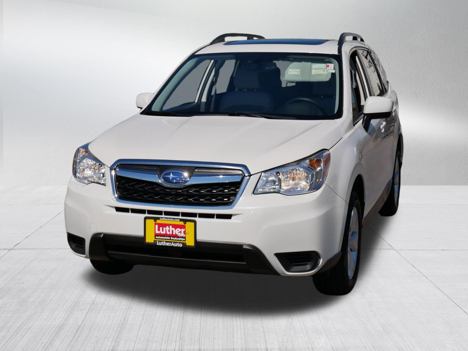 Used 2016 Subaru Forester 2.5i Premium w/ Popular Package #2 AWD/4WD image 2