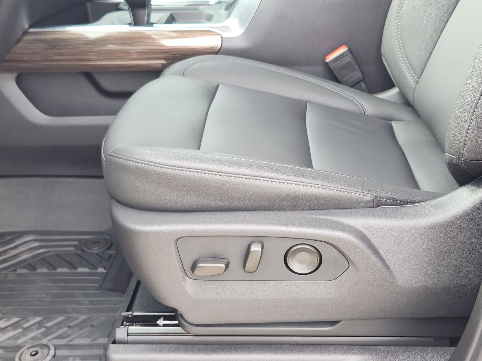 New 2026 Chevrolet Silverado 1500 RST AWD/4WD image 21