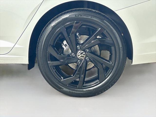 New 2027 Volkswagen Jetta SE FWD image 30
