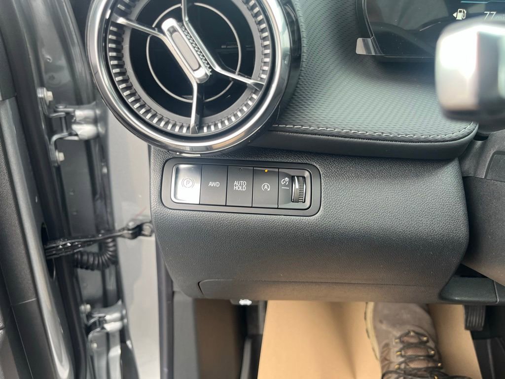 New 2026 Chevrolet Equinox LT w/ Safety and Technology Package image 12