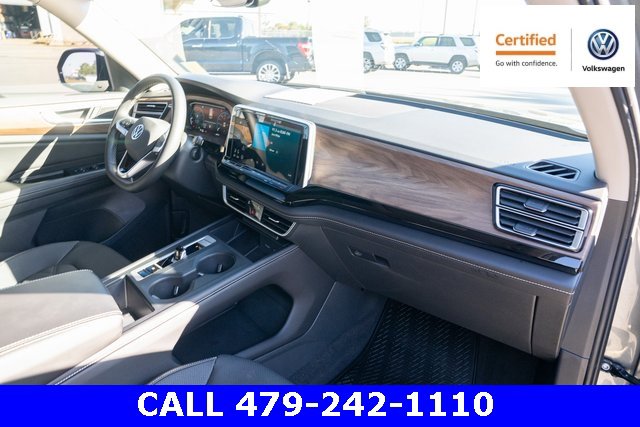 Certified 2024 Volkswagen Atlas SE image 39