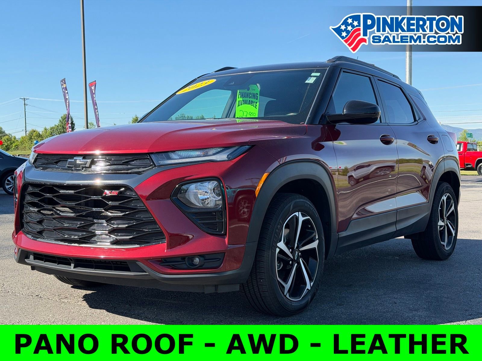 Used 2023 Chevrolet TrailBlazer RS w/ Sun and Liftgate Package AWD/4WD image 2