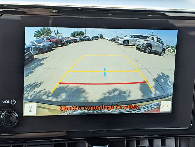 Used 2024 Toyota Corolla Cross AWD Hybrid image 18