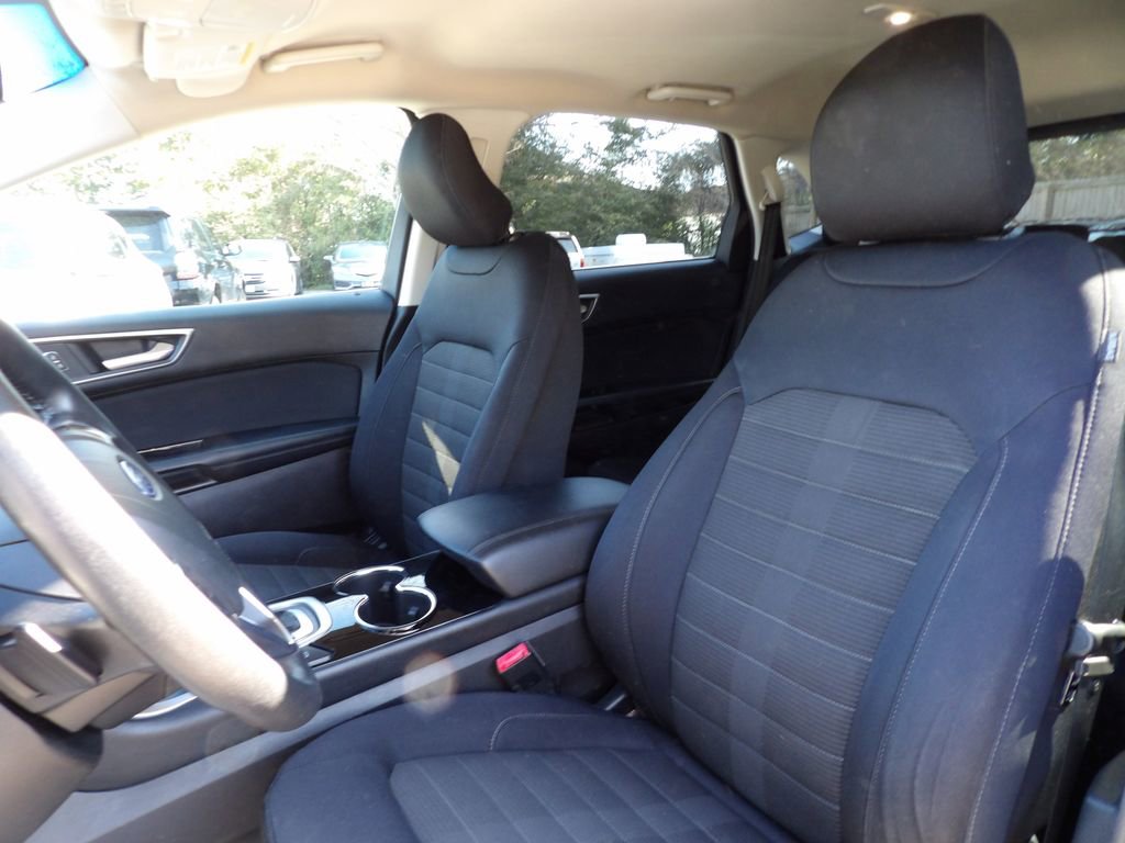 Used 2018 Ford Edge SEL image 10