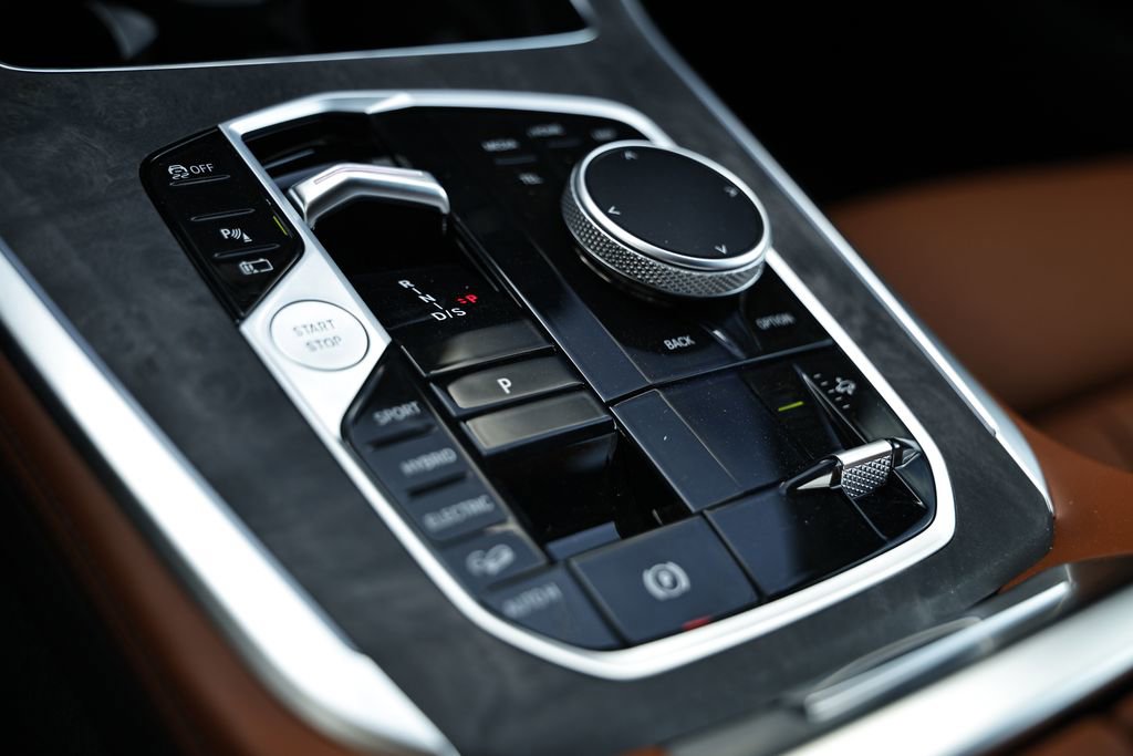 New 2026 BMW X5 xDrive50e w/ M Sport Package image 41