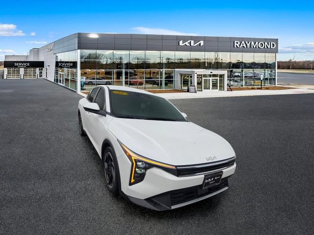 Certified 2025 Kia K4 EX FWD image 10