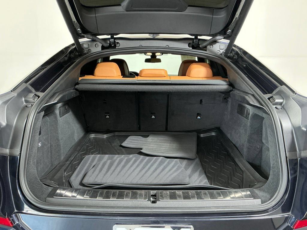 Certified 2023 BMW X6 M50i w/ Executive Package AWD/4WD image 29