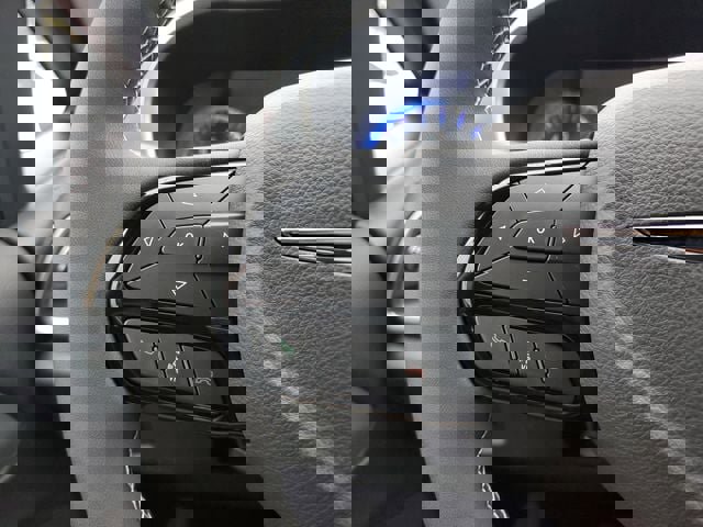 New 2026 Chrysler Pacifica Limited image 24