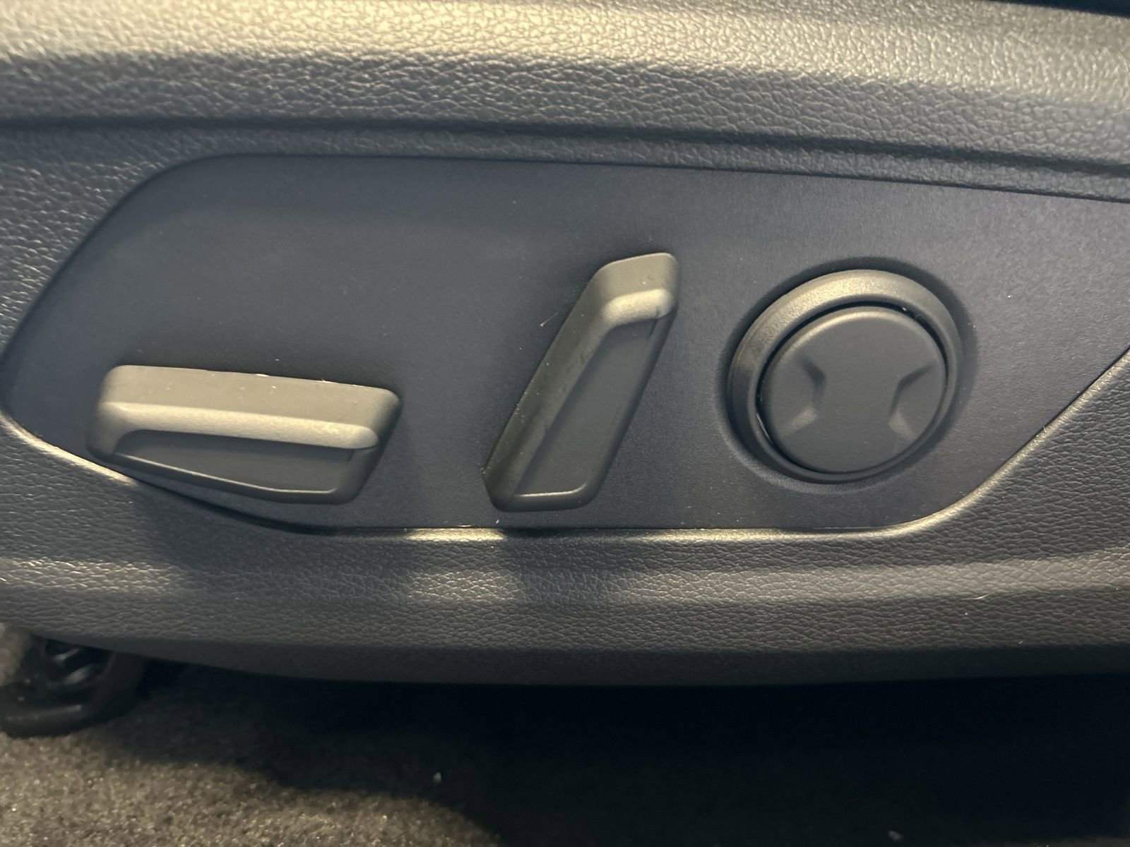 New 2026 Kia Sportage EX image 18