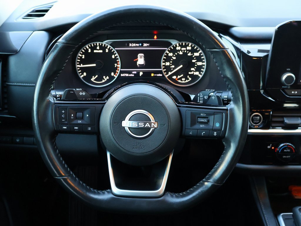 Used 2022 Nissan Pathfinder SV image 14